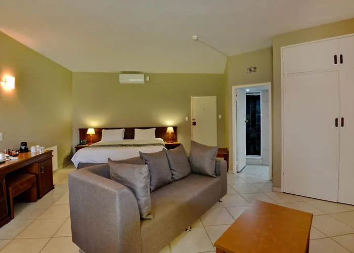 Pilanesberg Hotel